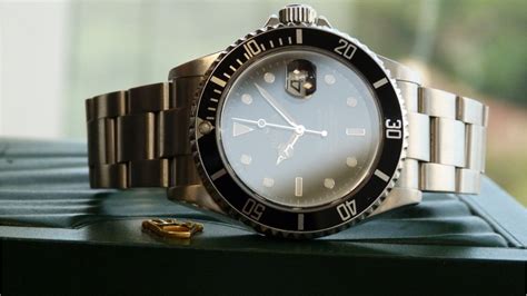 rolex cina dove comprare|rolex official website.